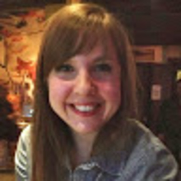 Meet your Posher, Sara - Picture 1 of 1